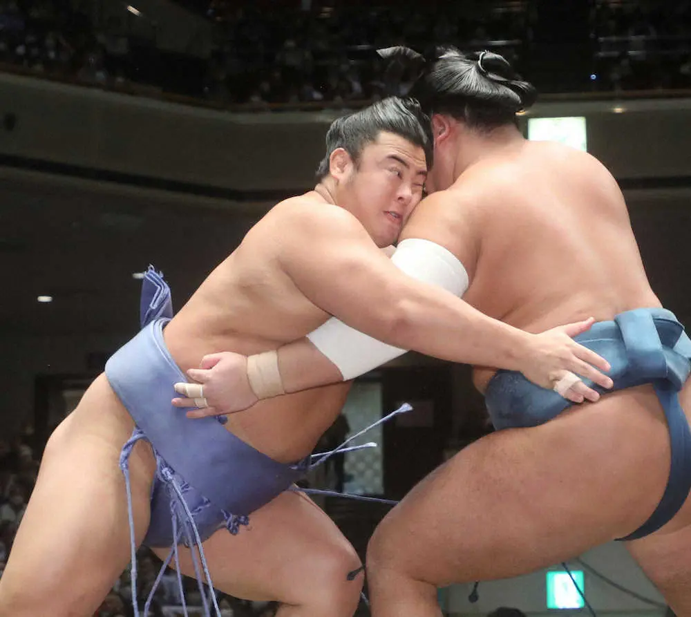 【画像・写真】【玉ノ井親方　視点】混戦V争いは3敗・翔猿が優位　歯切れ良い相撲で錦富士に快勝