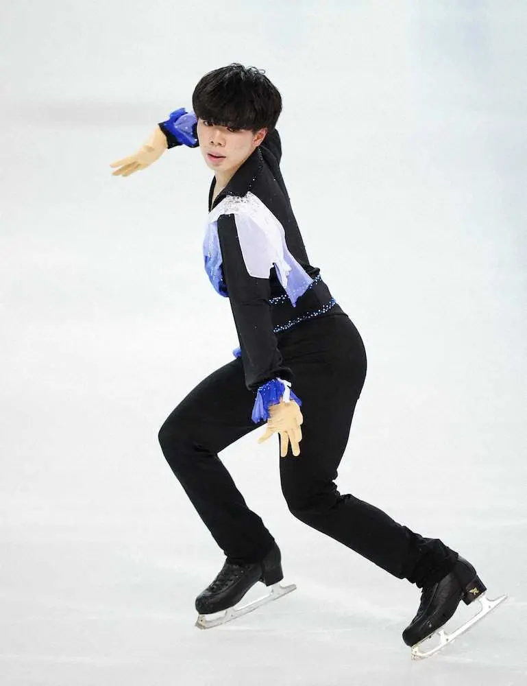 【画像・写真】佐藤駿、左肩手術から復活「久しぶりで緊張」も3回転半成功　SP6位発進