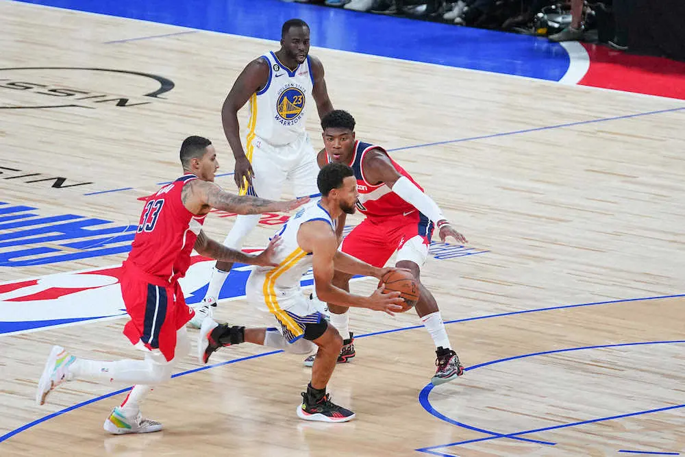 【画像・写真】八村凱旋　“ハッスル”13得点9リバウンド　2度MVPのカリーと堂々と渡り合う