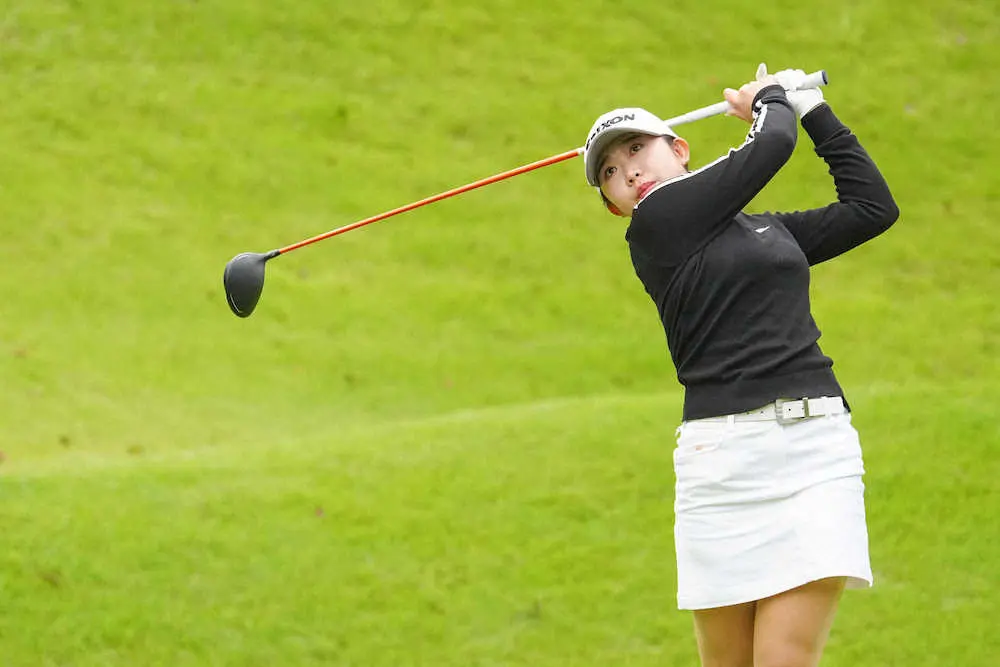 【画像・写真】睡魔に負けず…小祝さくら“スイスイ”29ホール10バーディー　目の覚める快進撃で暫定首位