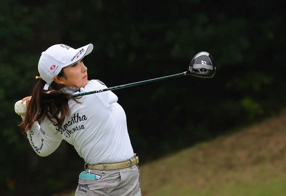 【画像・写真】古江彩佳　連覇へ得意舞台で1差2位発進「気合十分でできたかな」