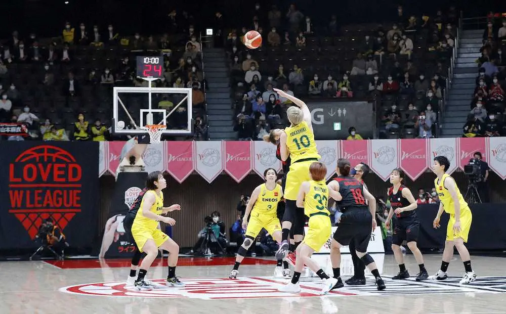 【画像・写真】Wリーグ開幕　3連覇狙うトヨタ自動車がENEOSに快勝　大神新監督の初陣を飾る