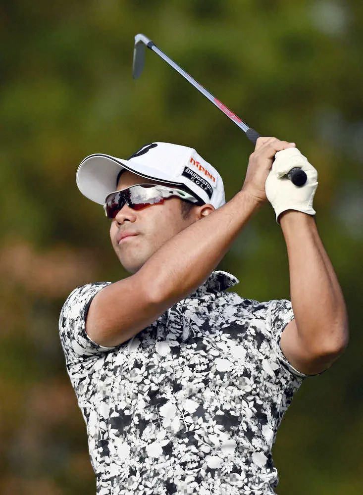 【画像・写真】1メートル58ツアー最小兵の比嘉が奪首　同組スコットから刺激で66