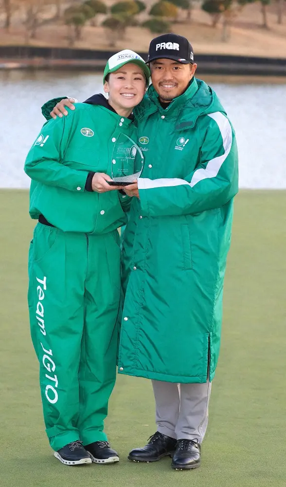 【画像・写真】古閑美保と小平智の“ラブラブ夫婦”が離婚　小平側「あらためて本人から話をすると思う」