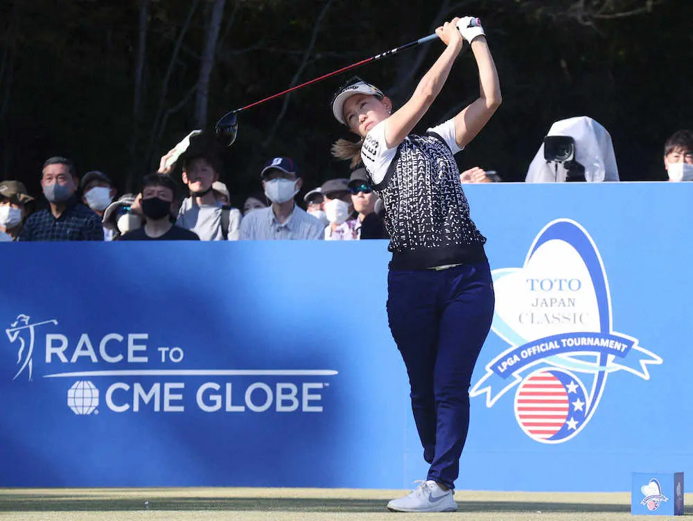 【画像・写真】大会3勝目狙う上田桃子　「スパイス」が効いて65で首位発進TOTOジャパンC