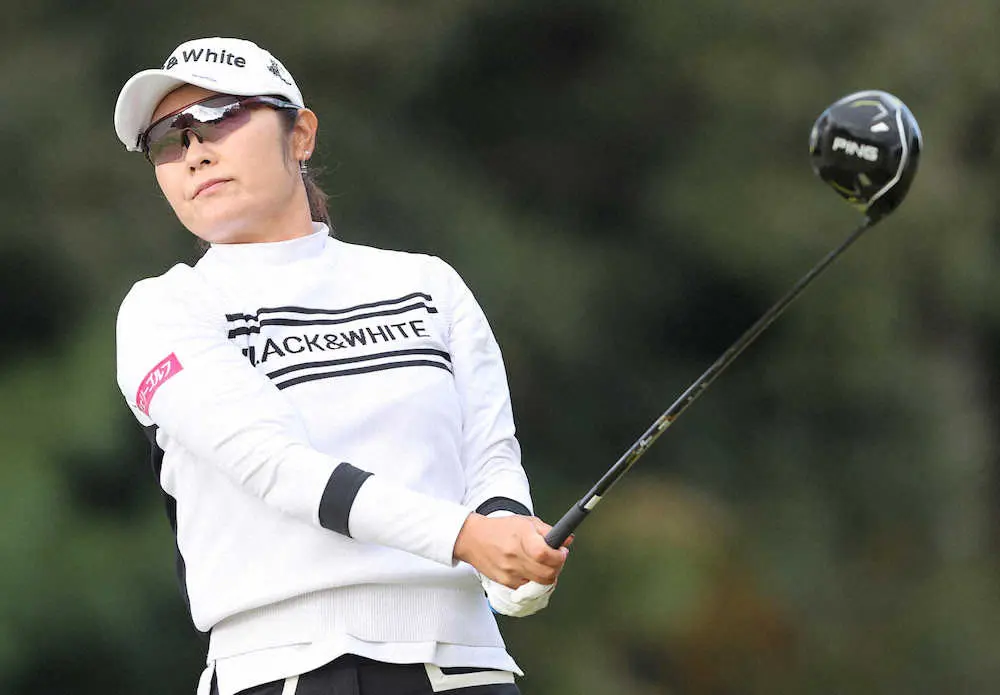 【画像・写真】藤田さいき　粘りのゴルフで4位死守　11年以来のツアー6勝目へ「一晩寝ながら考えたい」