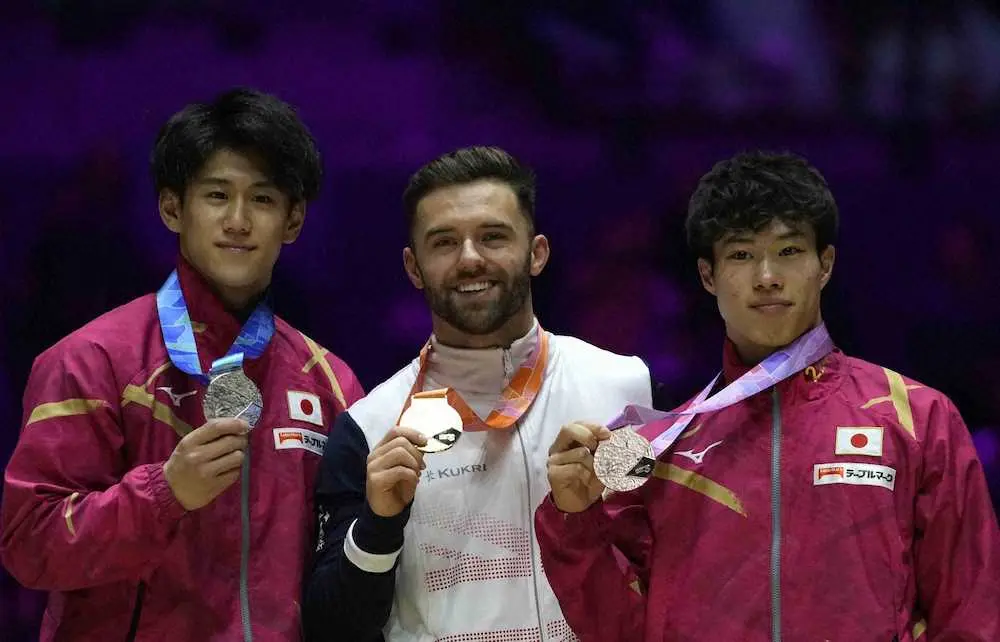 【画像・写真】橋本大輝、種目別床で銀メダル、初出場の土井陵輔は銅！宮田笙子は女子跳馬5位と健闘