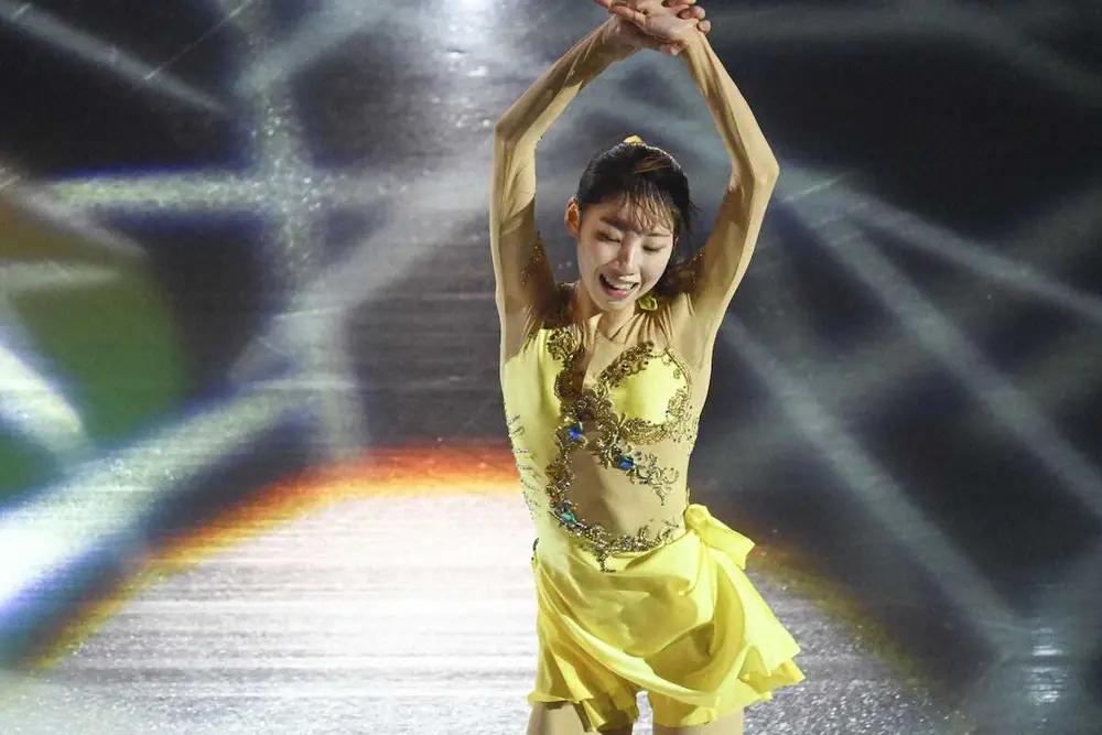 【画像・写真】　エキシビションで演技する住吉りをん