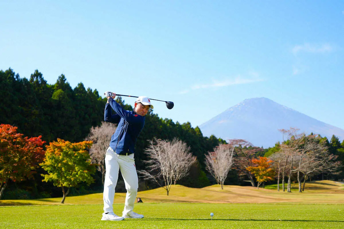 【画像・写真】蝉川　プロ＆アマ同一年V射程！3差5位発進　同学年・中島との“直接対決”完勝