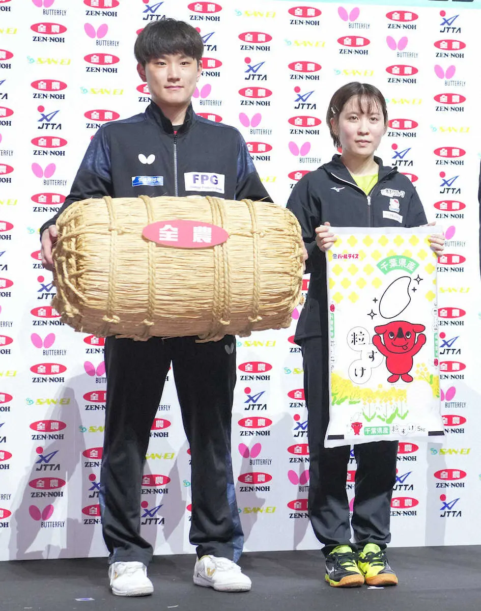 【画像・写真】【卓球・全農CUP】笑顔の復活V！平野美宇「引き出しが増えて“まだまだ、できる”って」早田討ち