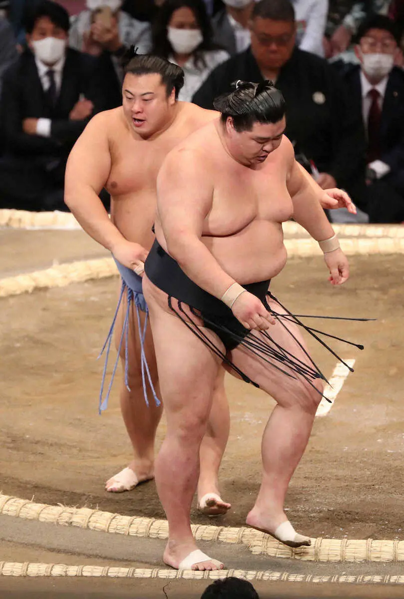 【画像・写真】カド番の正代「硬くなると思っていた」　黒星発進にガックリ