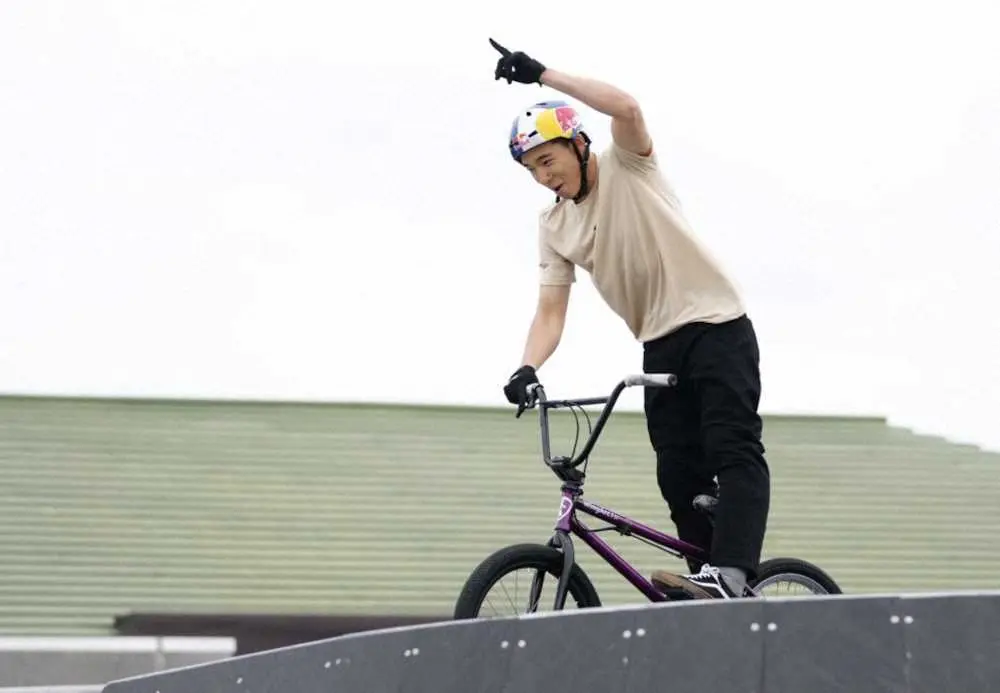 【画像・写真】中村輪夢「出し切った」初の世界王者　女子の大池は8位　BMX世界選手権