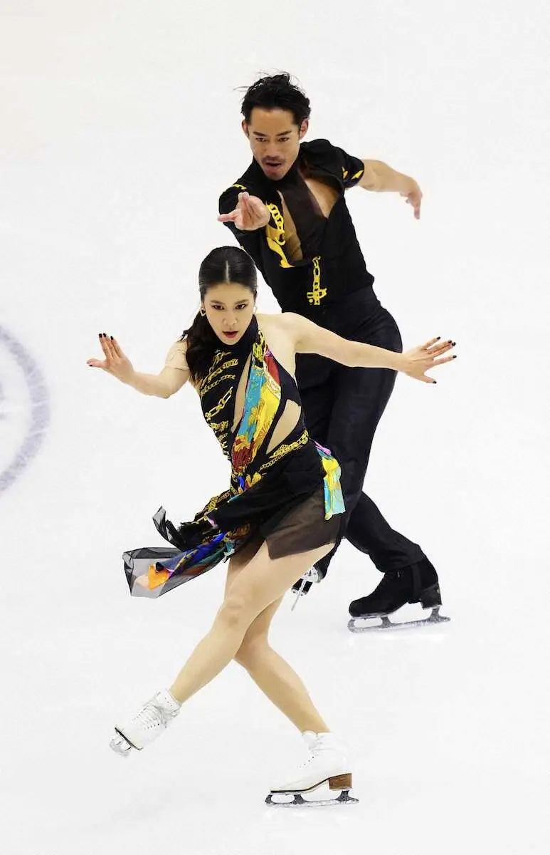 【画像・写真】アイスダンス“かなだい”＆小松原組が直前調整　午後4時15分からRD