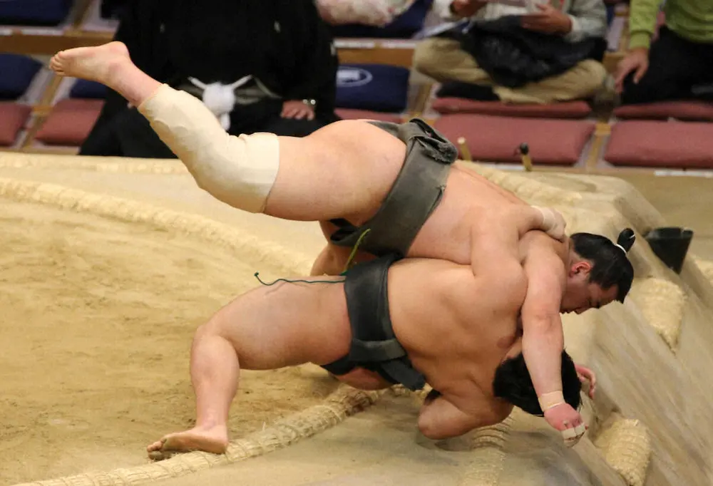 【画像・写真】川副が19歳の大辻に敗れて2敗目「まだちょっとダメな部分がある」一瞬の判断ミス悔やむ