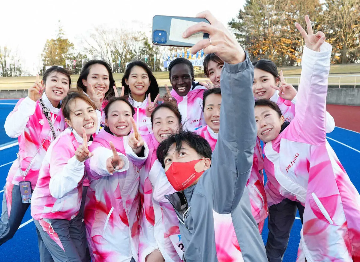 【画像・写真】資生堂　16年ぶりV！一山＆五島が激走で大会新