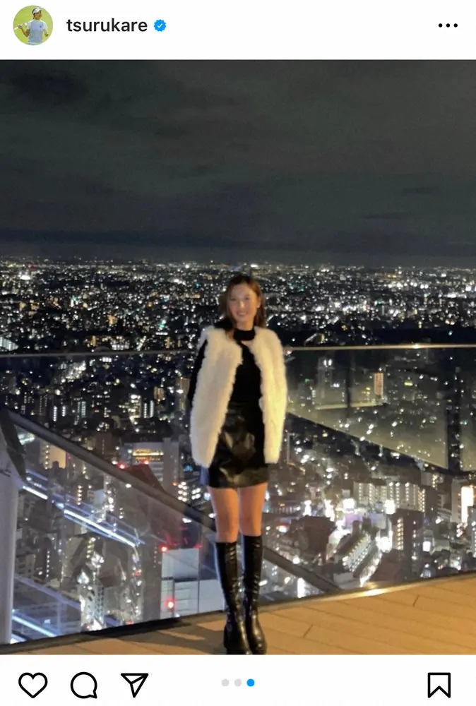 【画像・写真】女子ゴルフ・鶴岡果恋　レアな私服ショット！ミニスカコーデ披露に「モデルさん？」「スタイル良すぎ」