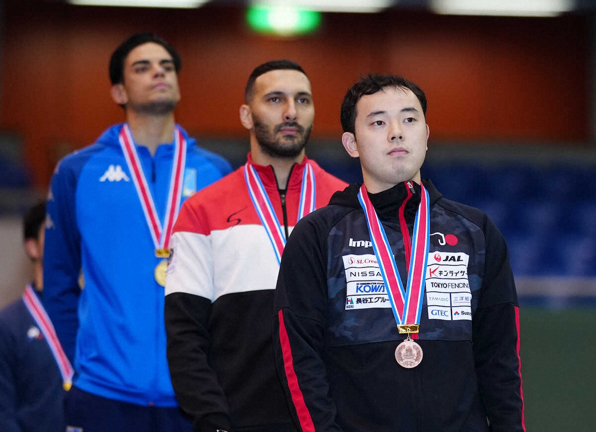 フェンシング男子・永野　3位でW杯初表彰台「やっと成果が出た」