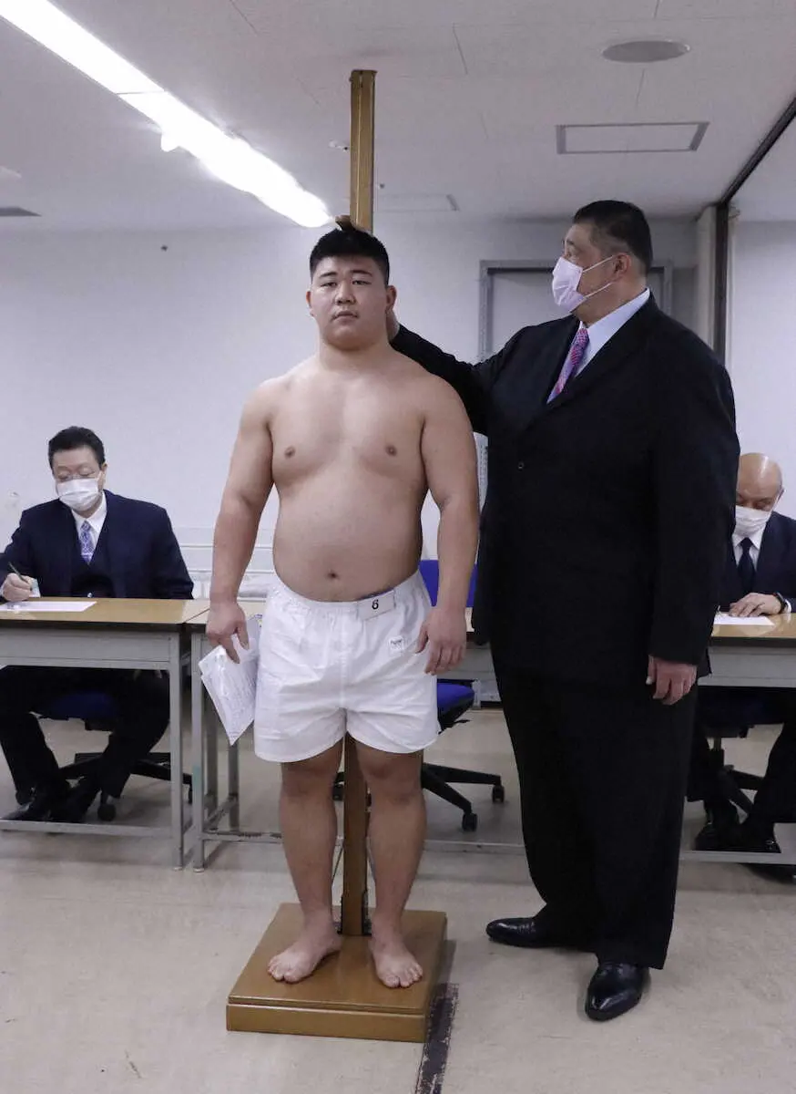 【画像・写真】甲山親方の長男・齋藤成剛　大碇襲名は「親父の番付を超えたらつけたい気持ちも」初場所新弟子検査