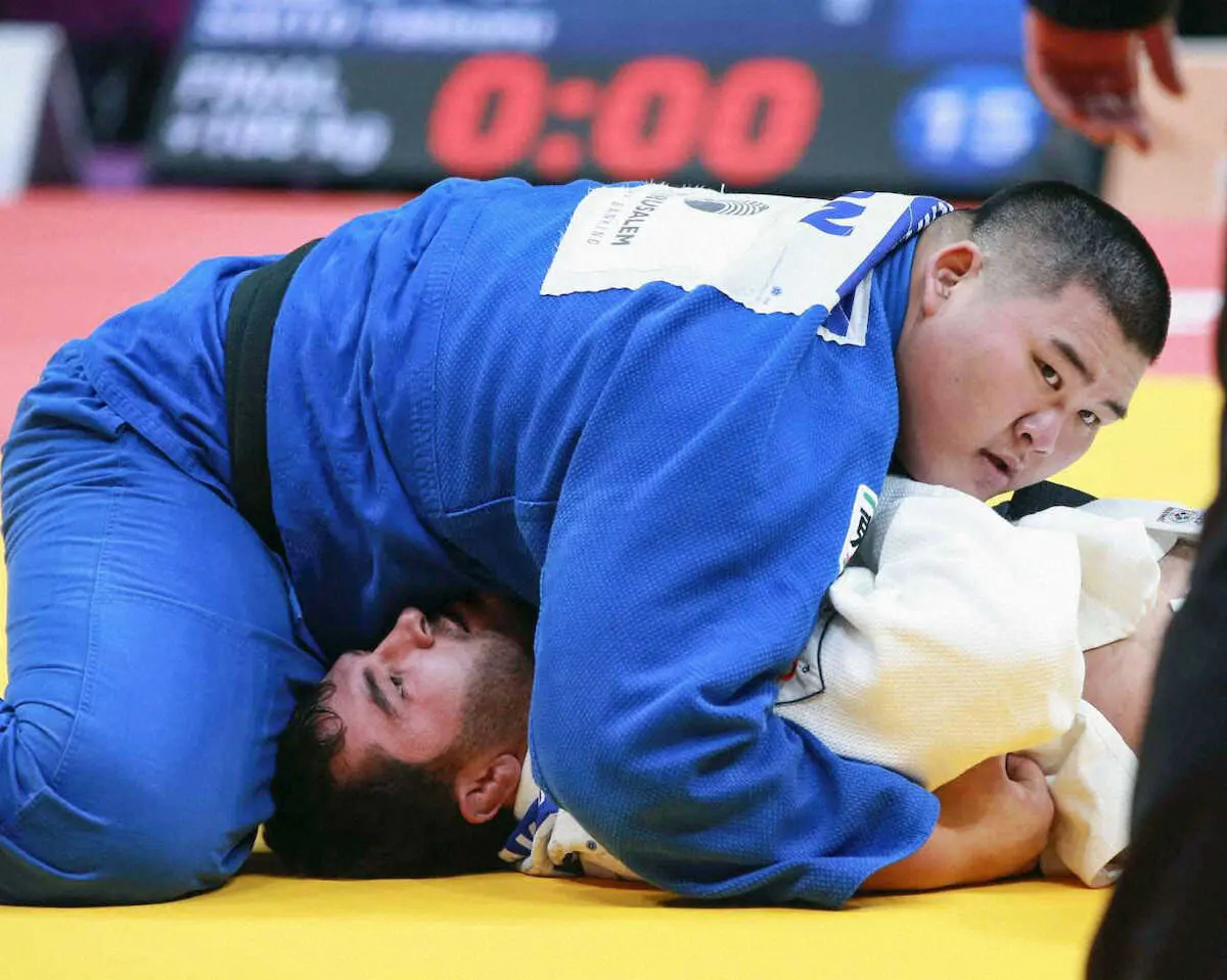 【画像・写真】男子100キロ超級で20歳の斉藤が優勝　90キロ級は村尾がV