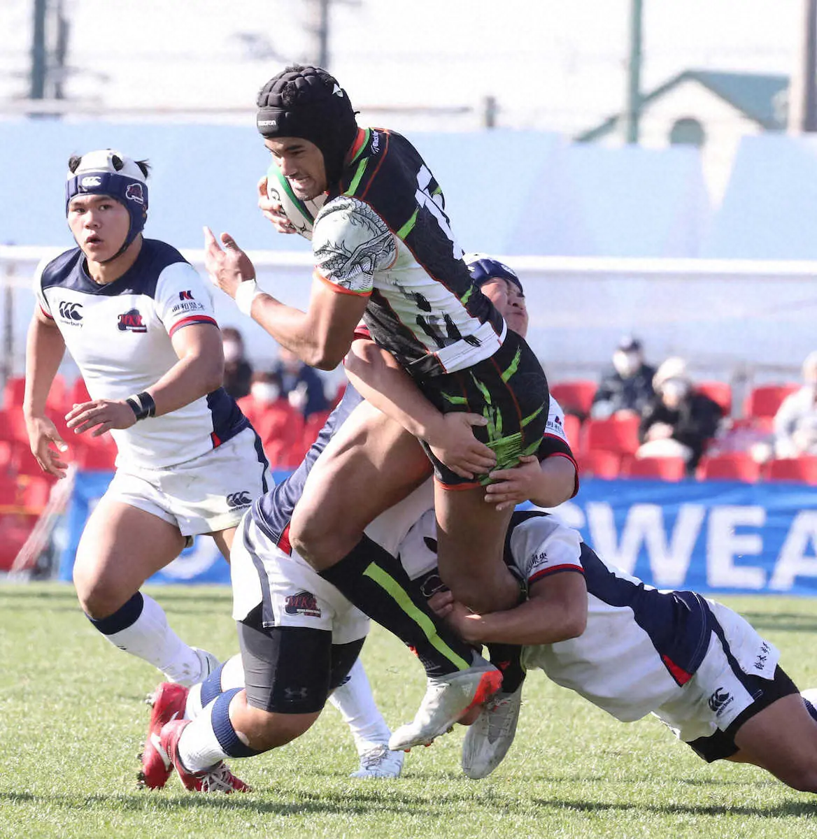 【画像・写真】【高校ラグビー】青森山田が初戦突破　日本代表フィフィタのいとこフィリモネが2トライ