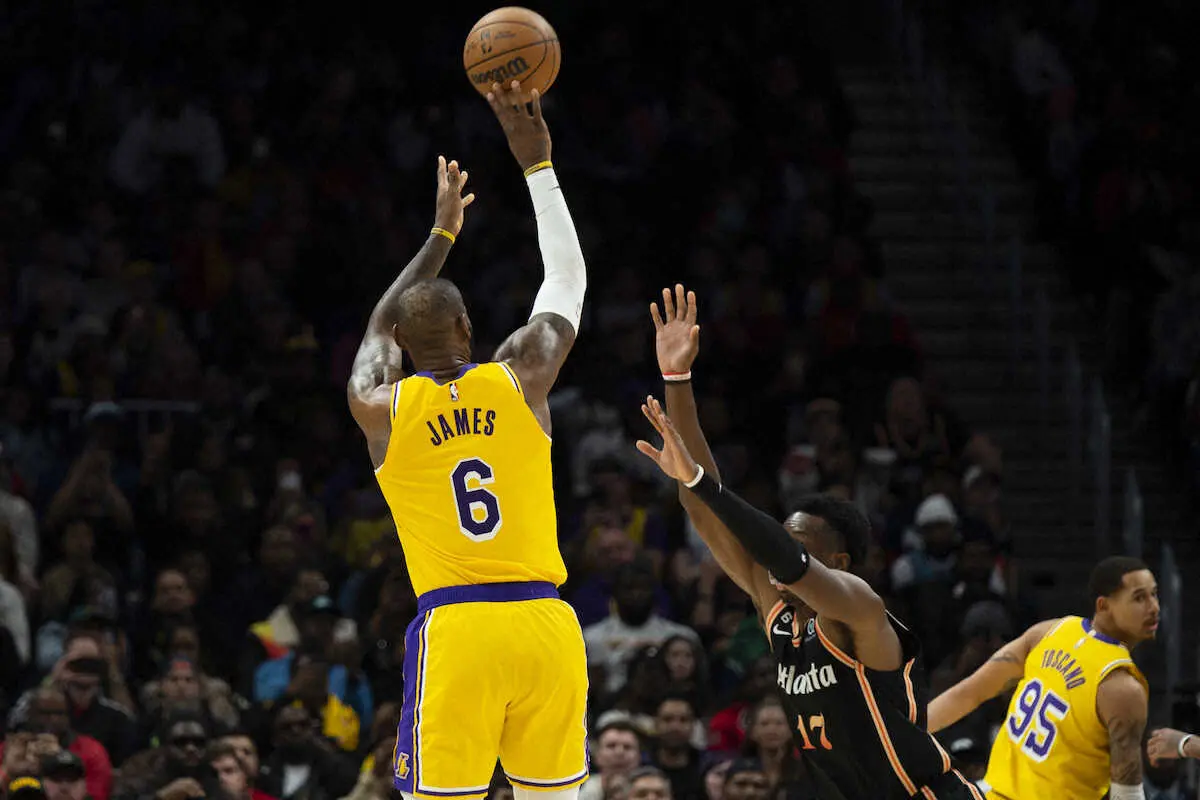 【画像・写真】レイカーズのジェームズが38歳誕生日に47得点　今季の自己最多　通算得点のNBA記録まであと527