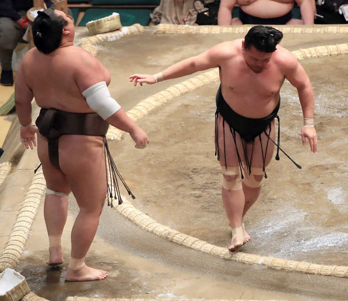 【画像・写真】十両・照強が連敗を19で止め今場所初白星　平成以降ワースト1位の連敗記録も