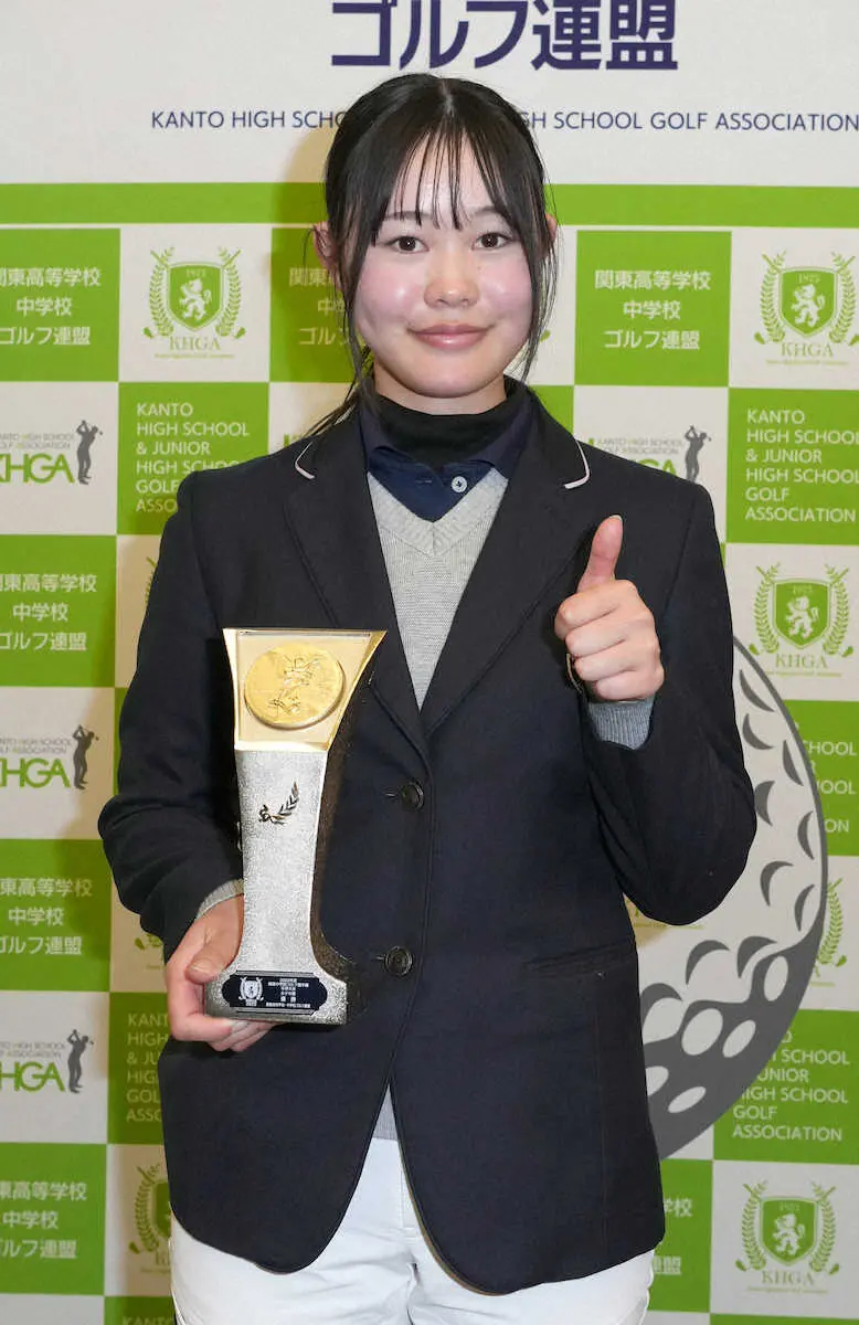 【画像・写真】10メートル強風でも柳原4打差V　「よく決まってくれました」パットが好調