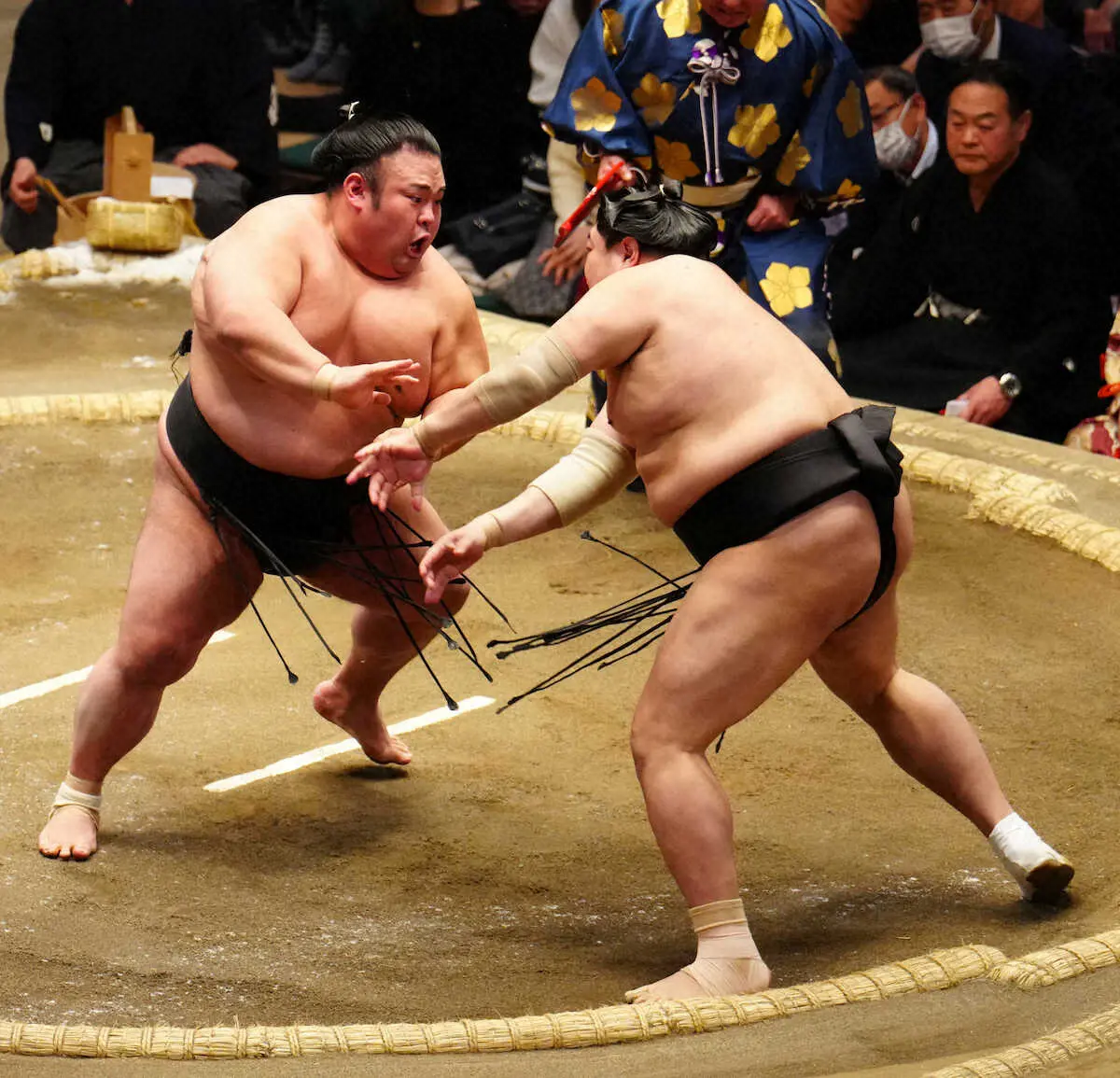 【画像・写真】貴景勝　ピンポイントの攻めで阿炎を圧倒