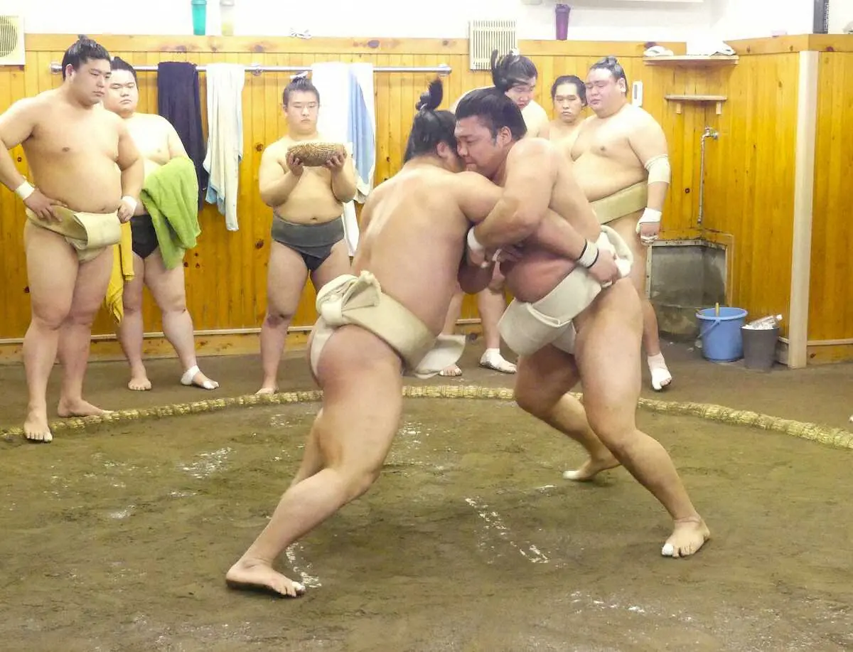 【画像・写真】霧馬山、若隆景＆若元春の次期大関兄弟候補ら圧倒　荒汐部屋出稽古で16勝3敗