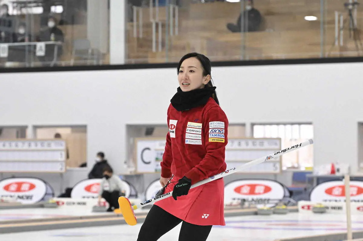 【画像・写真】【カーリング】“フジヤマ”逆転勝利で開幕3連勝、藤沢「すぐに修正したい」