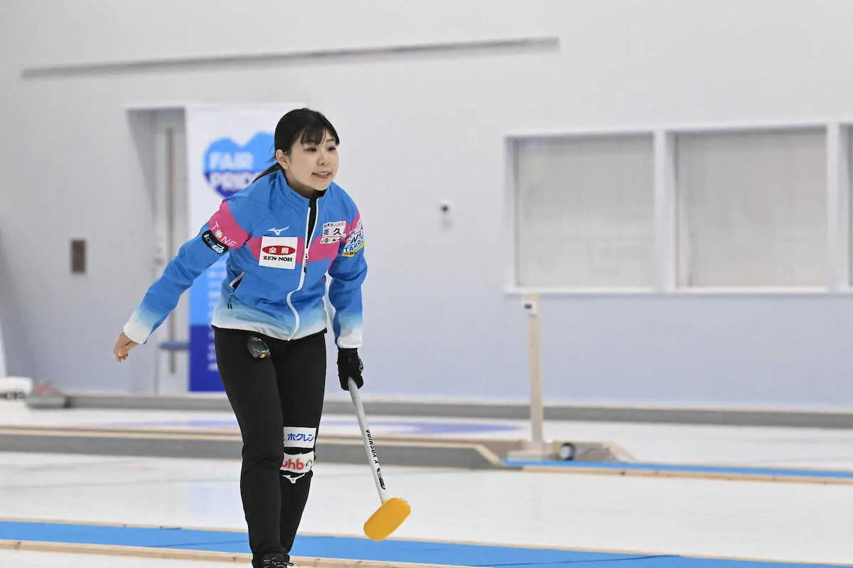 【画像・写真】【カーリング】前回V“チームゆりた”危なげなく開幕3連勝　吉田夕「入り方が良かった」