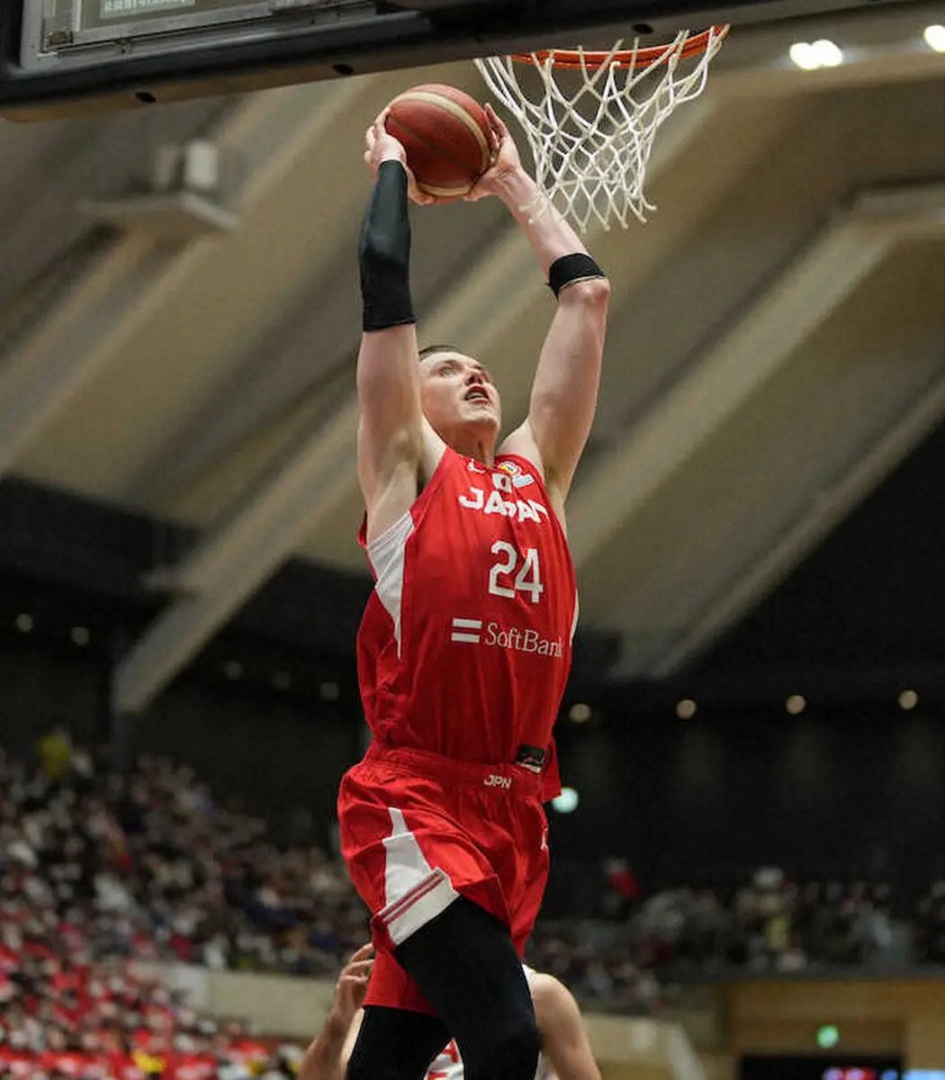 【画像・写真】新戦力躍動!ホーキンソンが17得点　19歳金近10本中6本が3点シュート