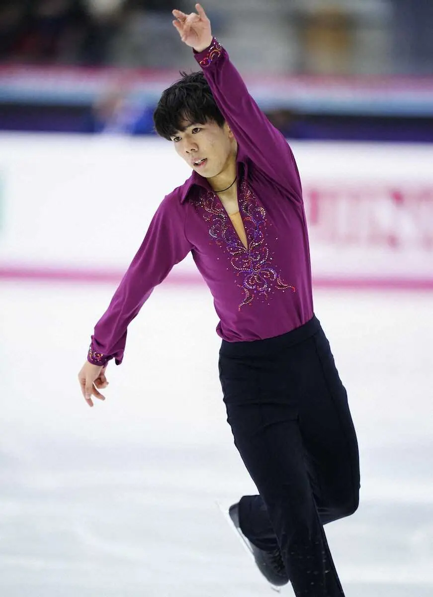 【画像・写真】佐藤駿が会心の滑りでSP首位　佐々木晴也がジュニア男子V　チャレンジカップ
