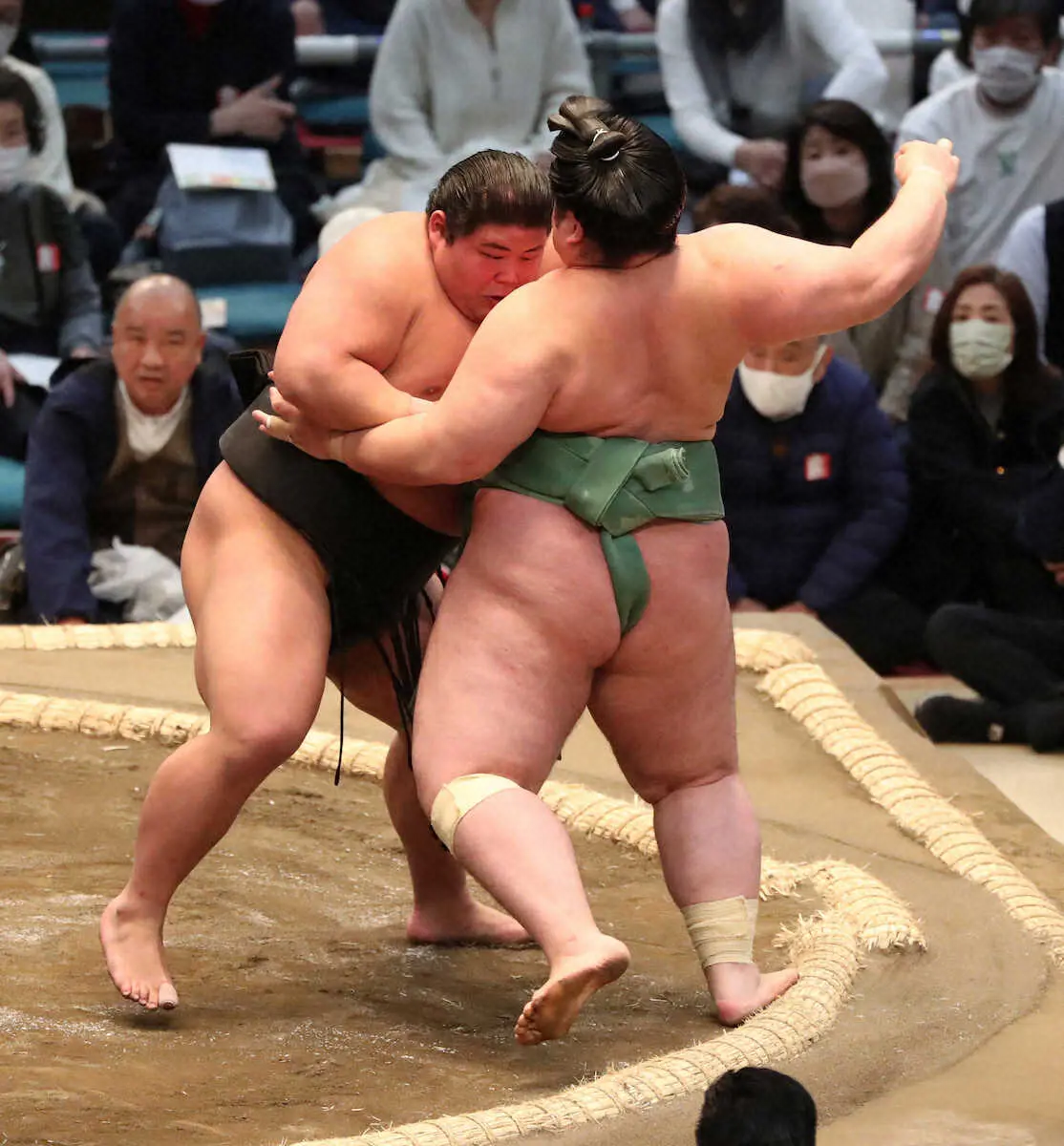 【画像・写真】新十両・落合2勝目　鳥取城北の大先輩・貴健斗を破り「素直にうれしい」前日の敗戦は一切引きずらず