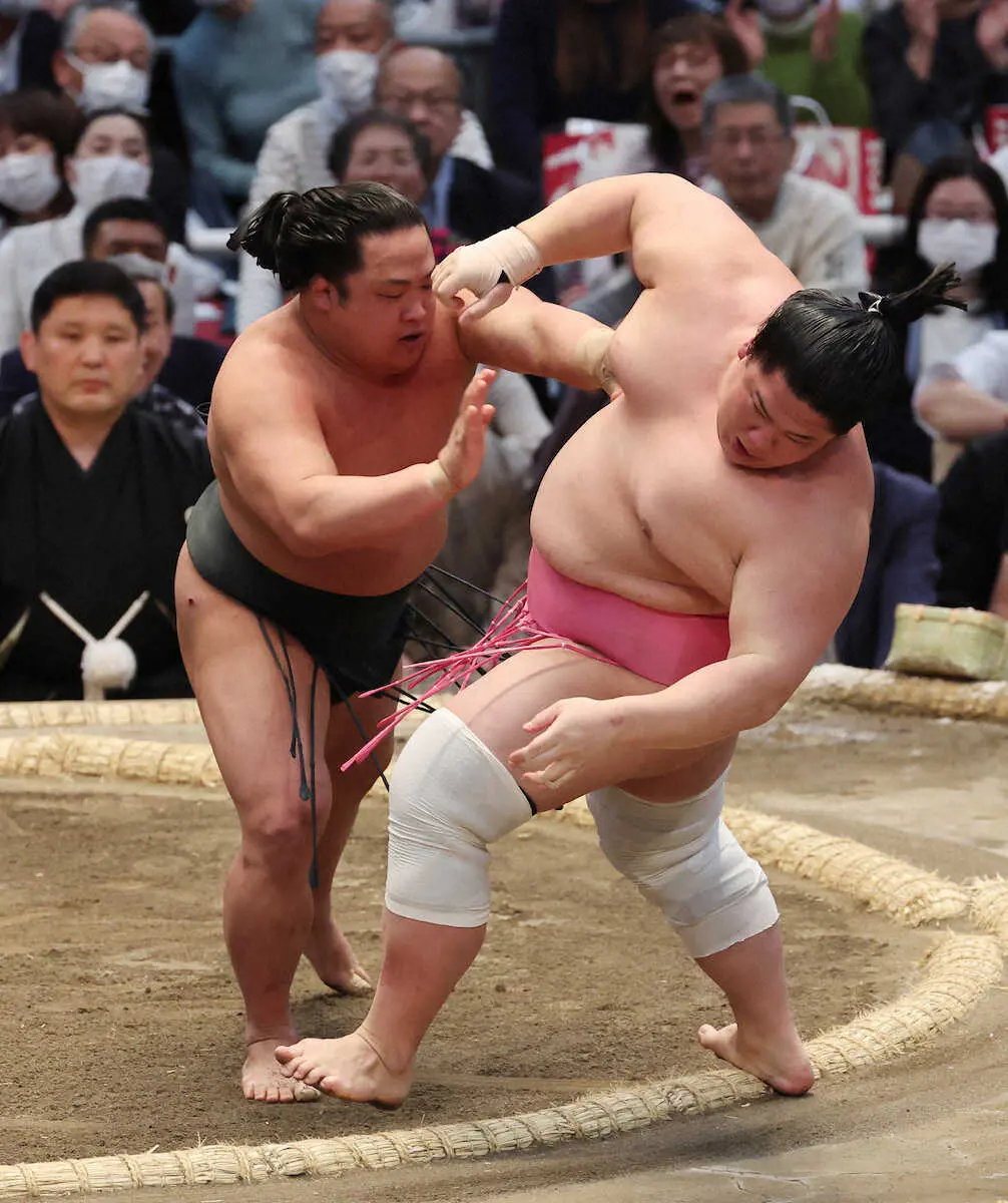 【画像・写真】翠富士が全勝キープ　小結・大栄翔も1敗守り追走　新十両・落合は勝ち越し決める