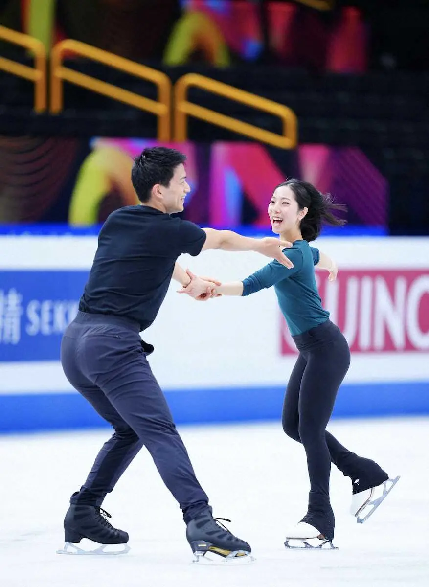 【画像・写真】ペア“りくりゅう”日本勢一番乗り調整　世界選手権公式練習