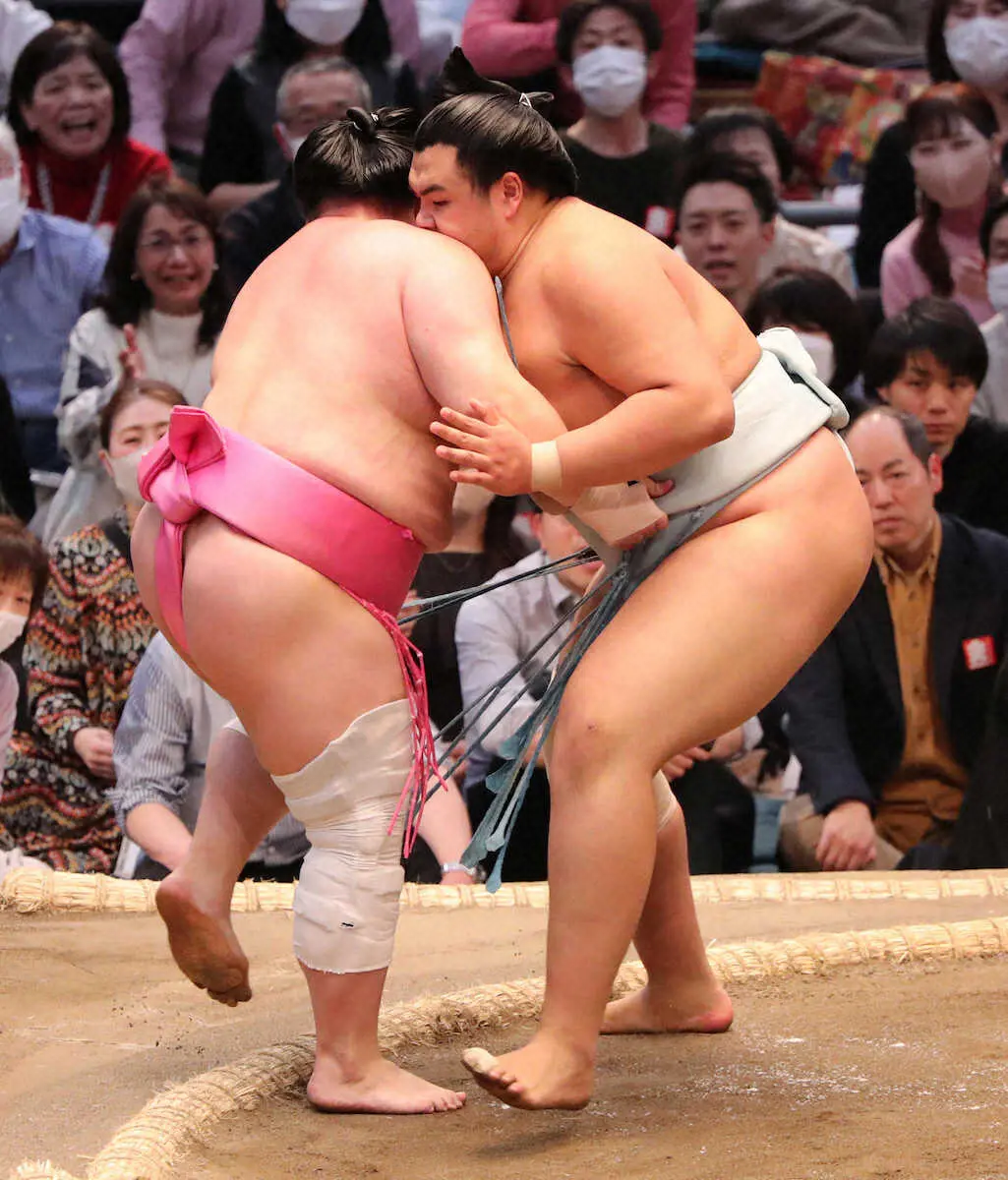 【画像・写真】新入幕・北青鵬「じわりじわりと」宇良を退け6勝目　付け人の活躍に刺激「自分も早く勝ち越さないと」