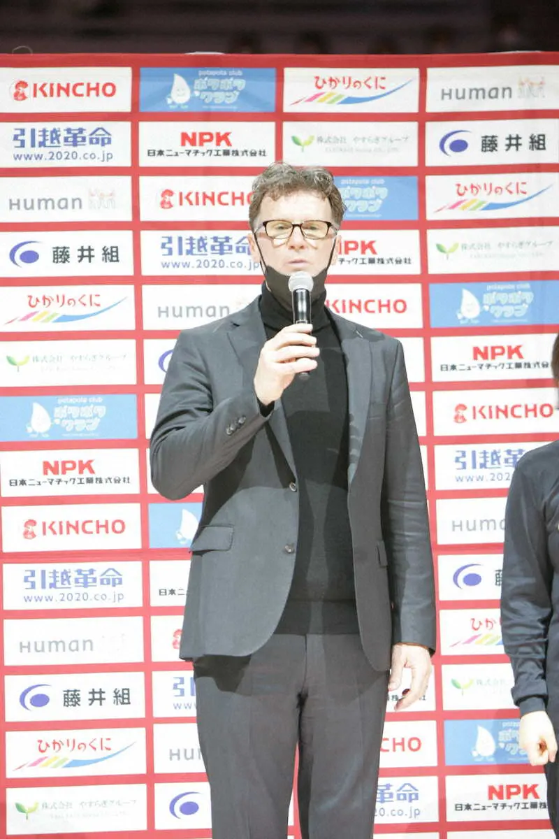【画像・写真】【Bリーグ】大阪エヴェッサ3連敗　フィッシャーHC「リバウンドをもう少しコントロールしたかった」