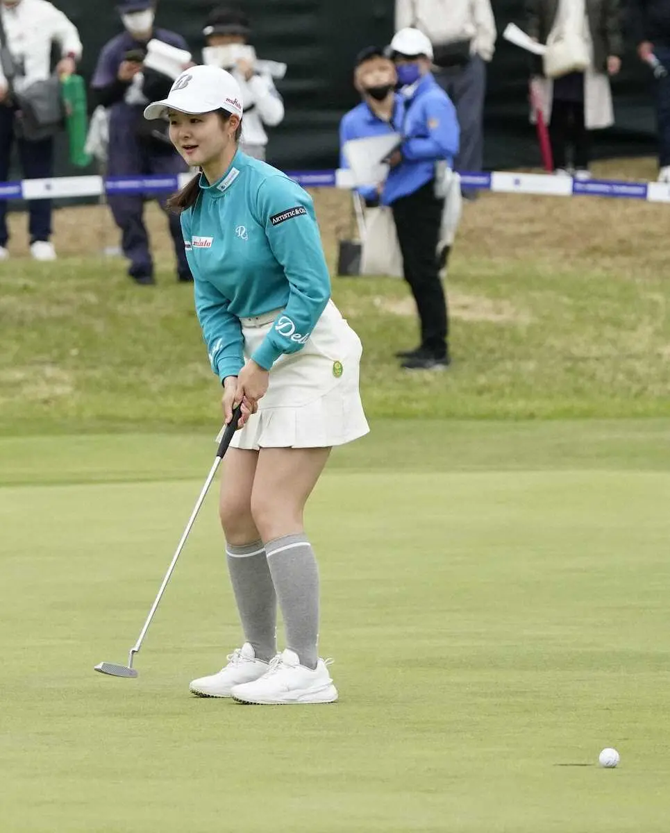 【画像・写真】川崎春花が単独トップで最終日へ「結果もそうだけど過程を大事にラウンドを」1差2位に比嘉と山内