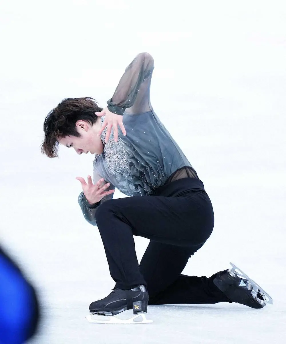 【画像・写真】宇野昌磨が連覇！何度も「うれしい」301・14点　坂本と日本勢初アベック連覇　友野6位、山本15位