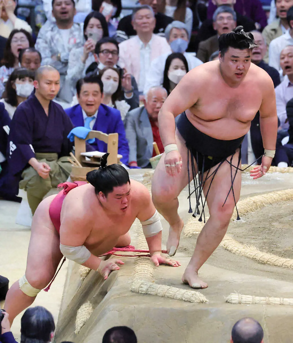 【画像・写真】初優勝の霧馬山　遊牧民出身の26歳、乗馬で鍛えた足腰の強さ　ライバルは豊昇龍