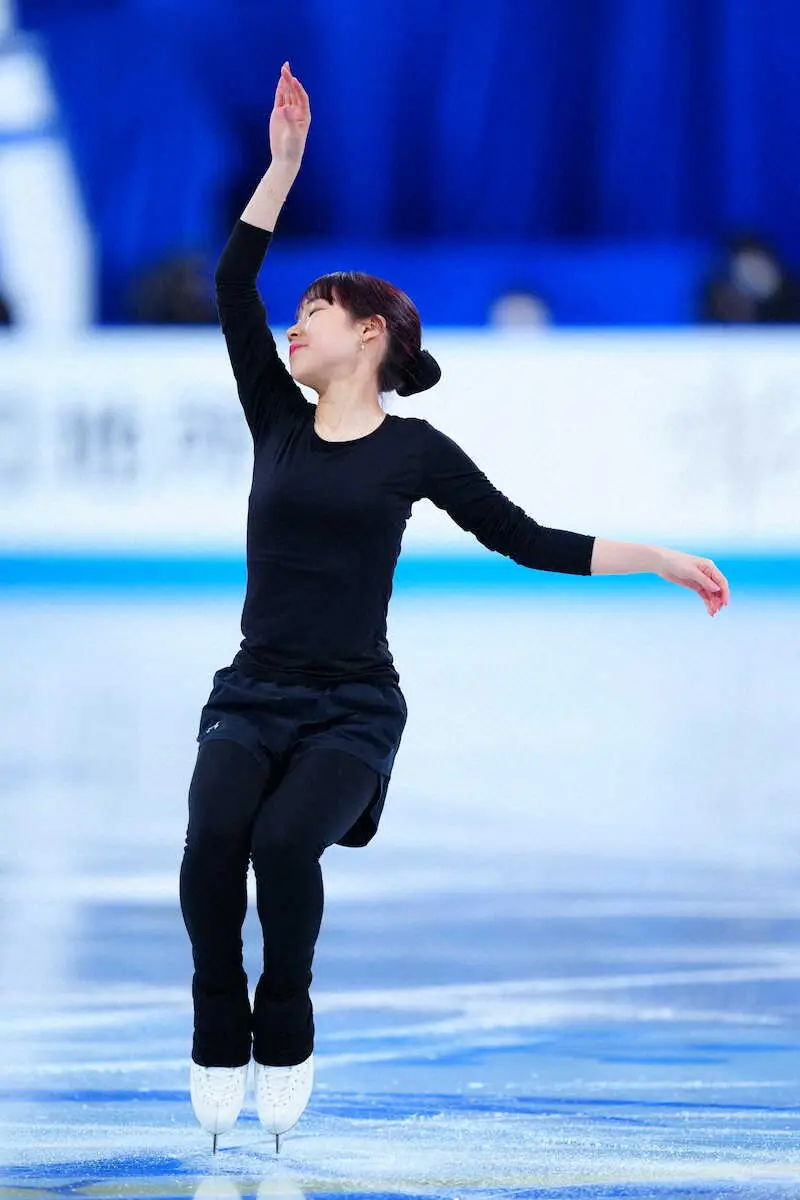 【画像・写真】坂本花織＆三原舞依“最強コンビ”が準備着々　ともにSP全ジャンプ着氷　世界国別対抗戦