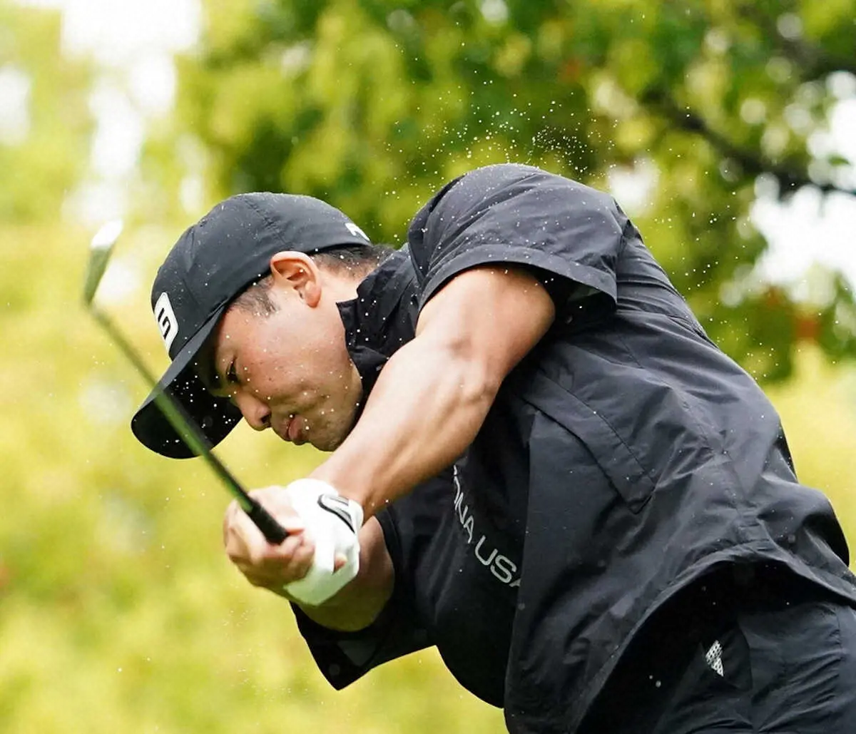 【画像・写真】蝉川泰果、プロ初Vに王手　転向後ベスト64で単独首位　最終日最終組で崩れ号泣した昨年大会を糧に