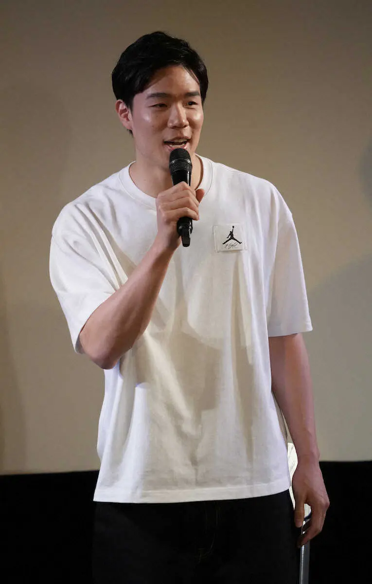 【画像・写真】バスケ男子代表・馬場　W杯で「番狂わせ」自信　格上相手も「十分にチャンスはある」