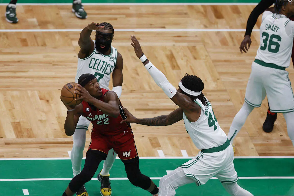【画像・写真】第8シードのヒートが敵地で先勝　バトラーが大活躍　“地区7位”の決勝白星は史上初めて
