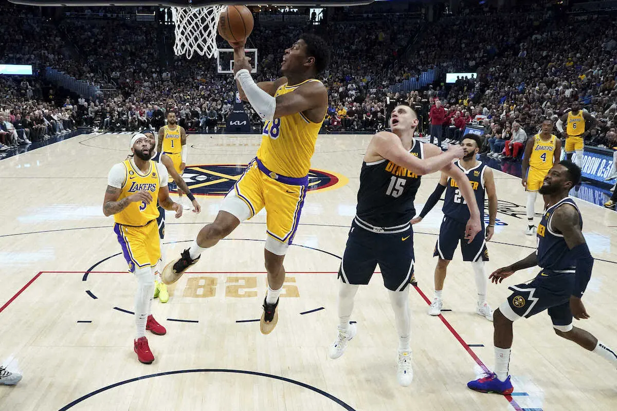 【画像・写真】「なおレ」ご免だ！レイカーズファンが八村塁を熱烈支援「もっと出すべき」「ヨキッチ封じた」