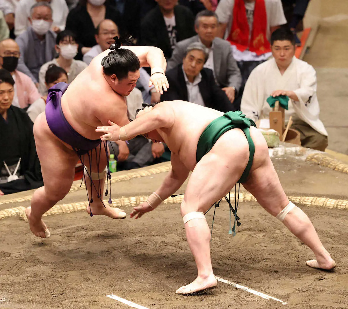 【画像・写真】照ノ富士、明生、朝乃山が無傷7連勝で勝ち越し王手　若元春、大栄翔が1敗で追走　霧馬山は2敗後退