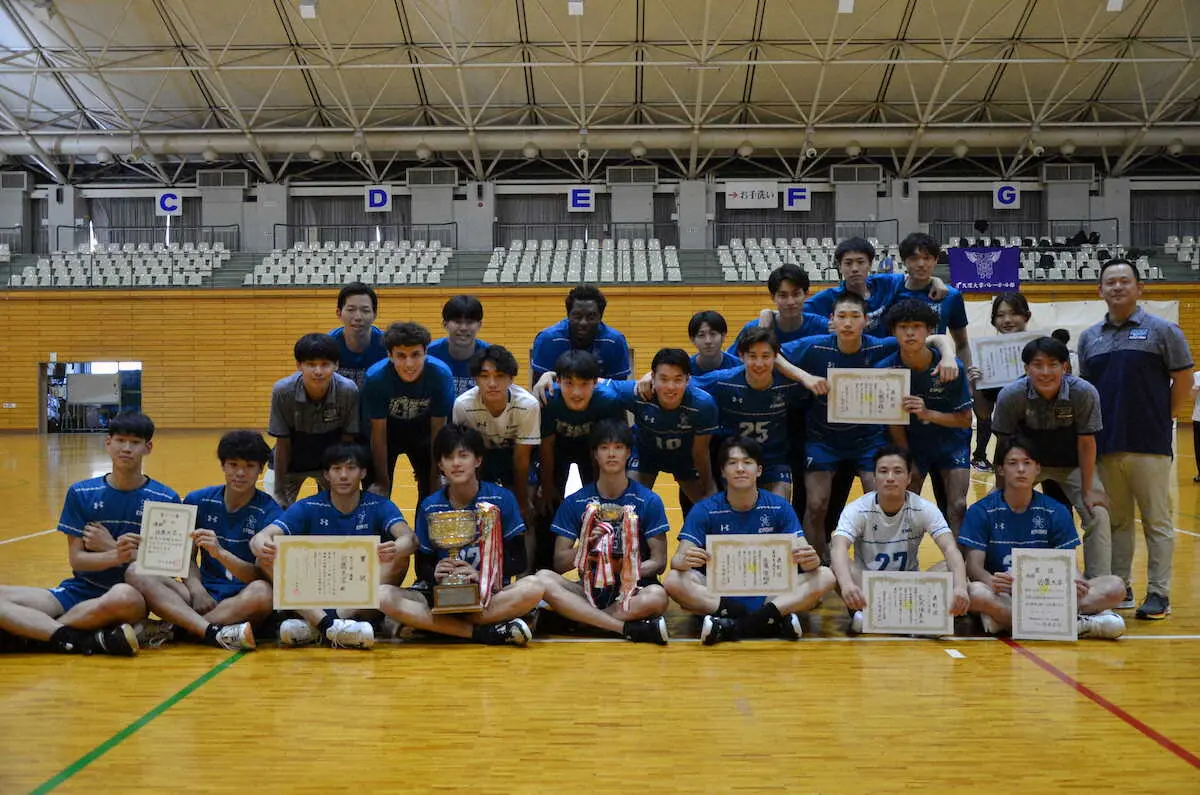 【画像・写真】関西学生バレー最終日　男子優勝はセット率で上回った近大に　直接対決で天理大に敗れるも戴冠