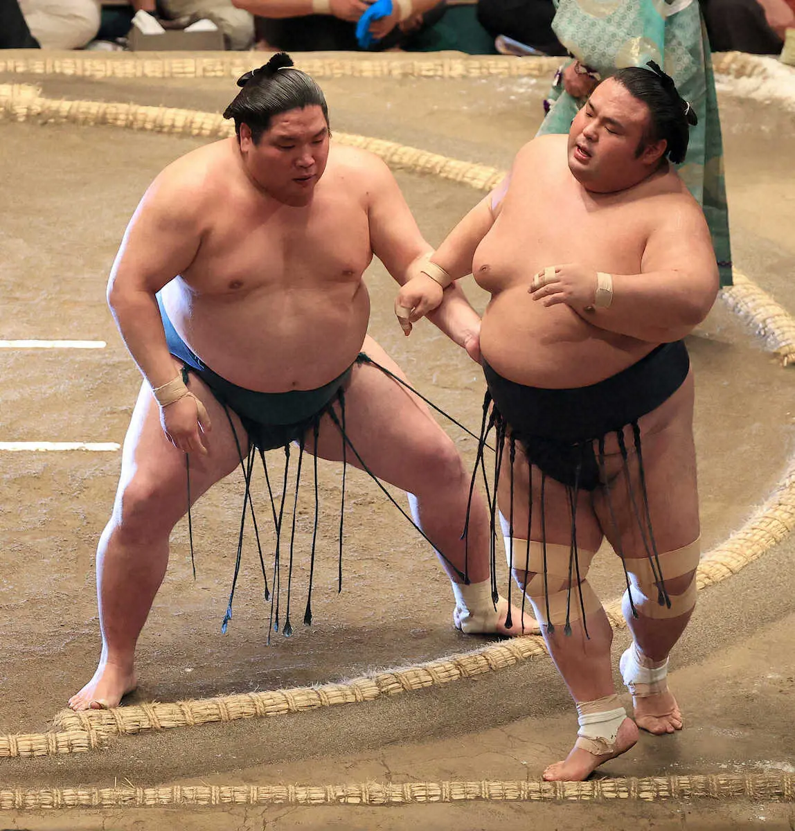 【画像・写真】錦木、貴景勝に完勝　前日は若元春撃破「昨日よりもいい相撲だった」