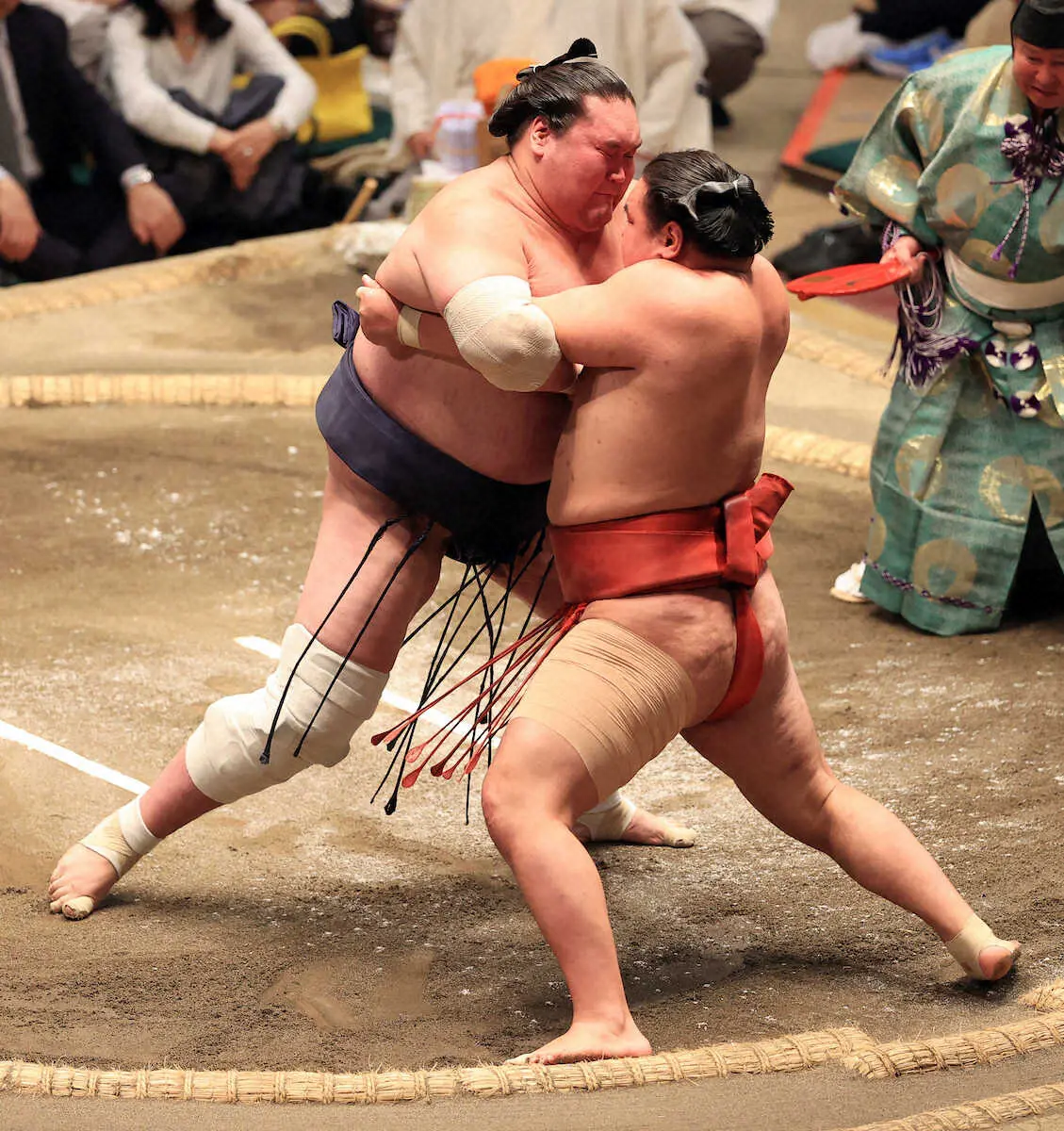 【画像・写真】照ノ富士、朝乃山が1敗守り首位並走　2敗霧馬山は大関獲り“王手”　明生、北青鵬は3敗後退